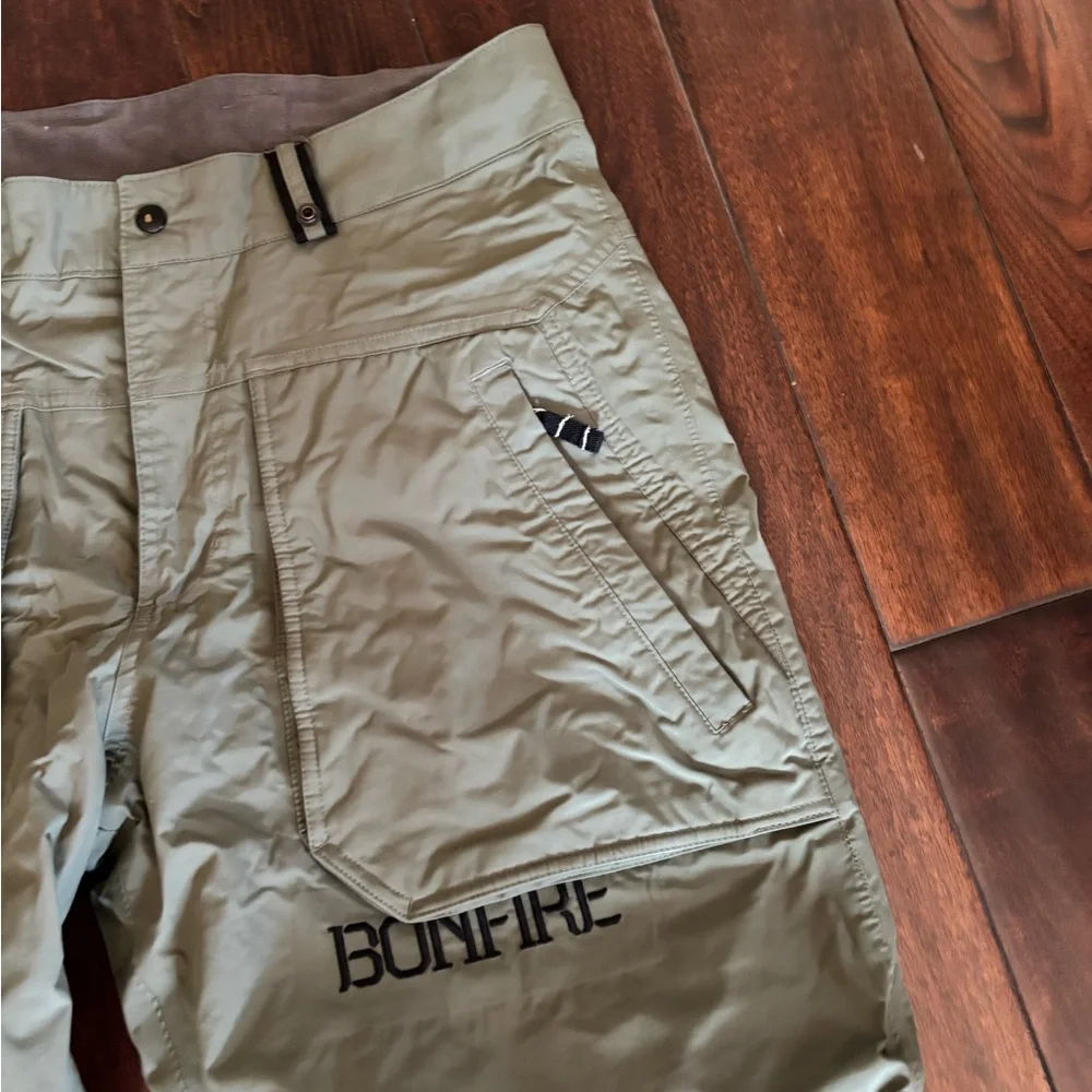 Bonfire Particle waterproof khaki green snowboard ski pants size XL